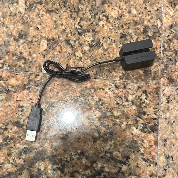 Plantronics Wireless Accessories - Picture 5 of 5